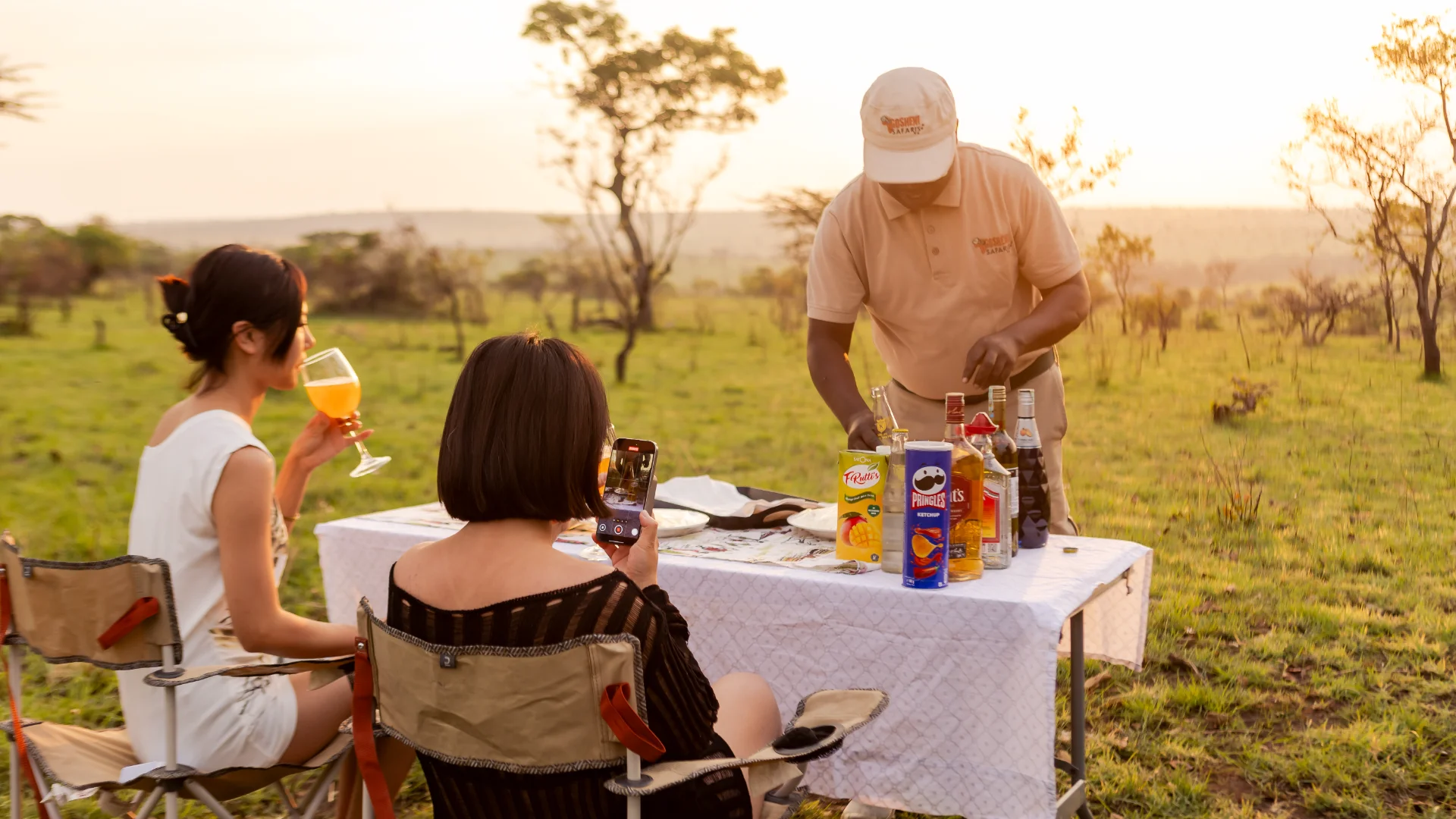 Safari Sundowner